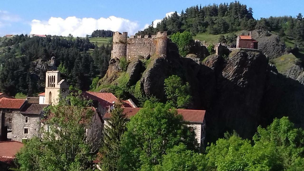 Le Petit Seguret Apartamento Le Puy-en-Velay Exterior foto
